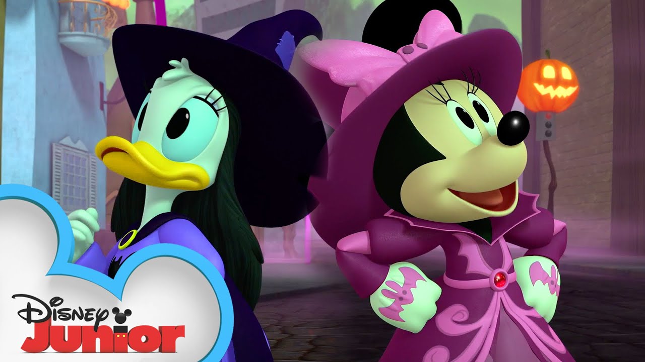 image 0 Spooky Side : Mickey's Tale Of Two Witches : @disney Junior